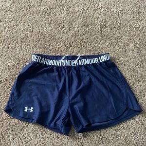 🥰3/10 NWOT under armour shorts